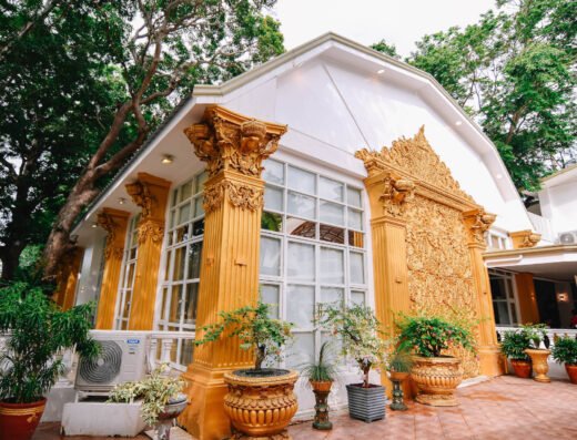 The Golden Palace (Grand Ballroom) in Villa Excellance Beach & Wave Pool Resort
